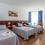 O Castelo Πανσιόν Palas de Rei